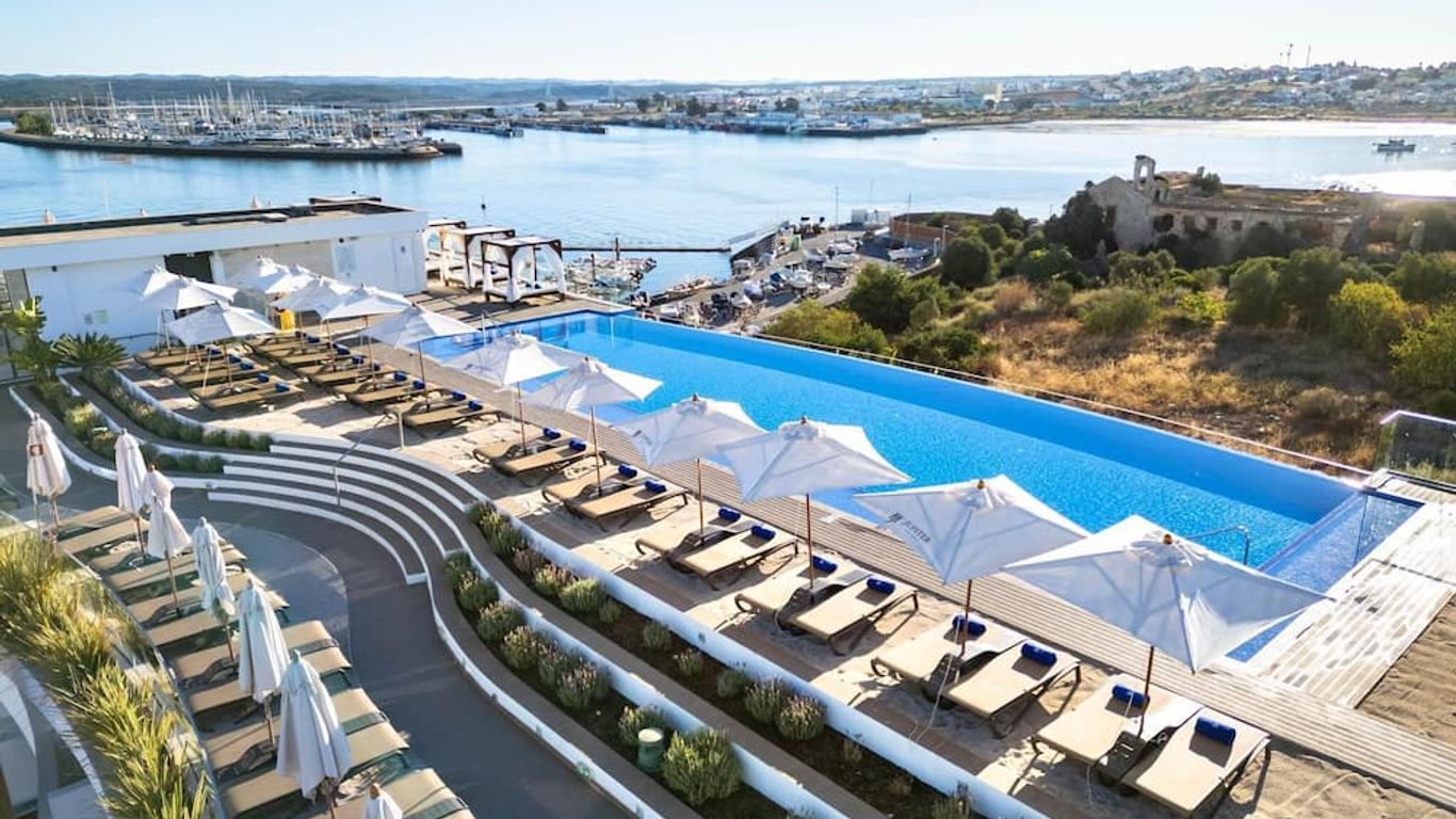 Jupiter Marina Hotel & Spa - Adults Only