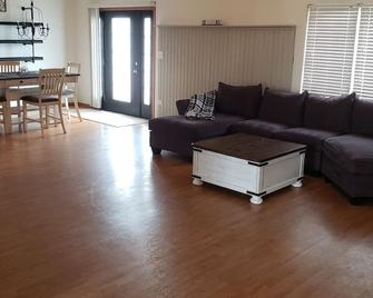 Spacious 4 bedroom3 bathroom home Great for Families or Co-workers sharing space - Bourbonnais