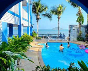 Pearl By The Sea Resort - Prachuap Khiri Khan - Pool