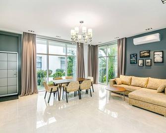 Tiffany Villas Baku - Baku - Living room