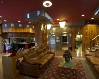 Hotel Francisco Ii - อูเรนเซ - ล็อบบี้