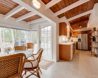 The Villa of Pelico Palms - Summerland Key - Dining room