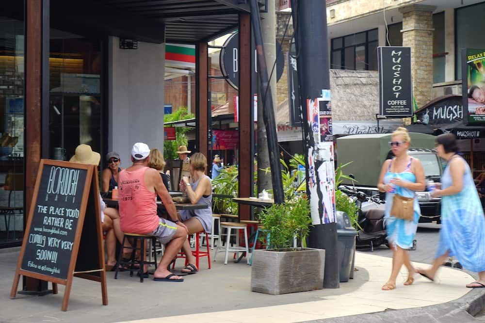 Borough Capsule Hostel Bali - Kuta