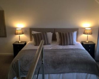 Willow Mews - Swansea - Bedroom