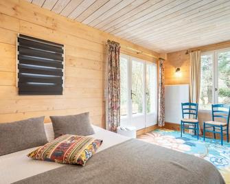 Studio avec terrasse au calme - Concarneau - Habitación