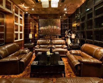 鸿洲国际游艇酒店 - 三亞 - 休閒室