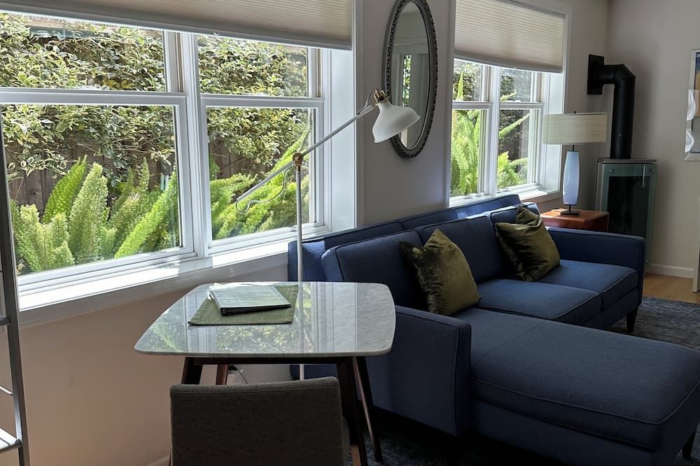 Garden Apartment in Duboce Triangle - سان فرانسسكو - غرفة معيشة