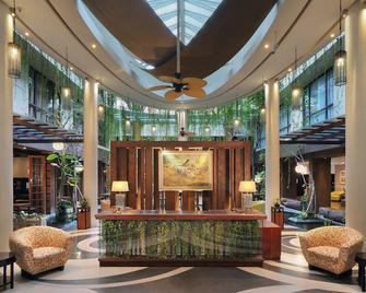 Swiss-Belhotel Rainforest - Kuta - Lobby