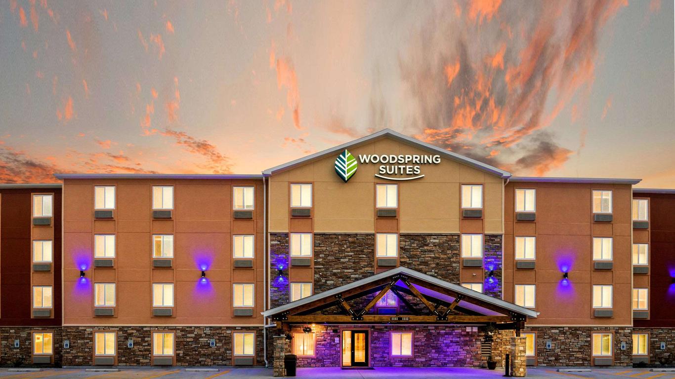 Woodspring Suites Davenport Quad Cities