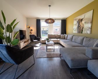 Waterdorp Burdaard - Burdaard - Living room