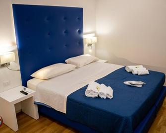 Beauty House Via Veneto - Reggio Calabria - Yatak Odası
