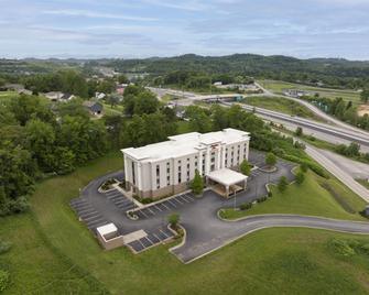 Hampton Inn Fairmont - Fairmont - Gebouw