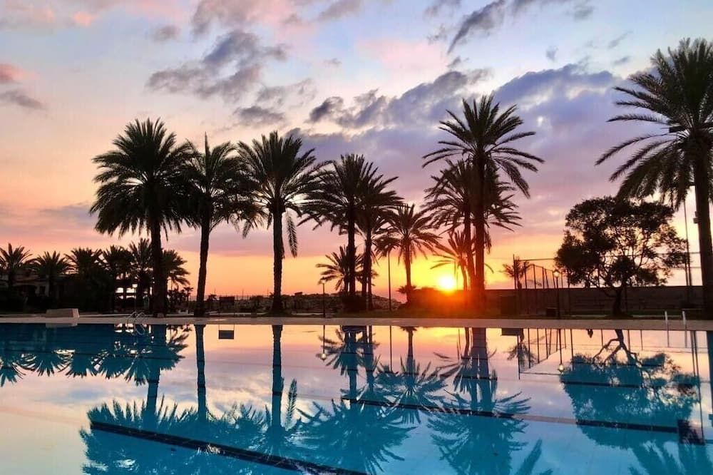 فندق ومنتجع بورتميليو جونية