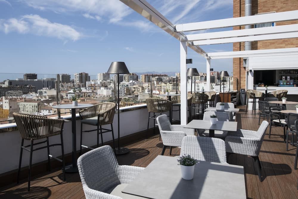 Salles Hotel Malaga Centro - מלאגה - מרפסת