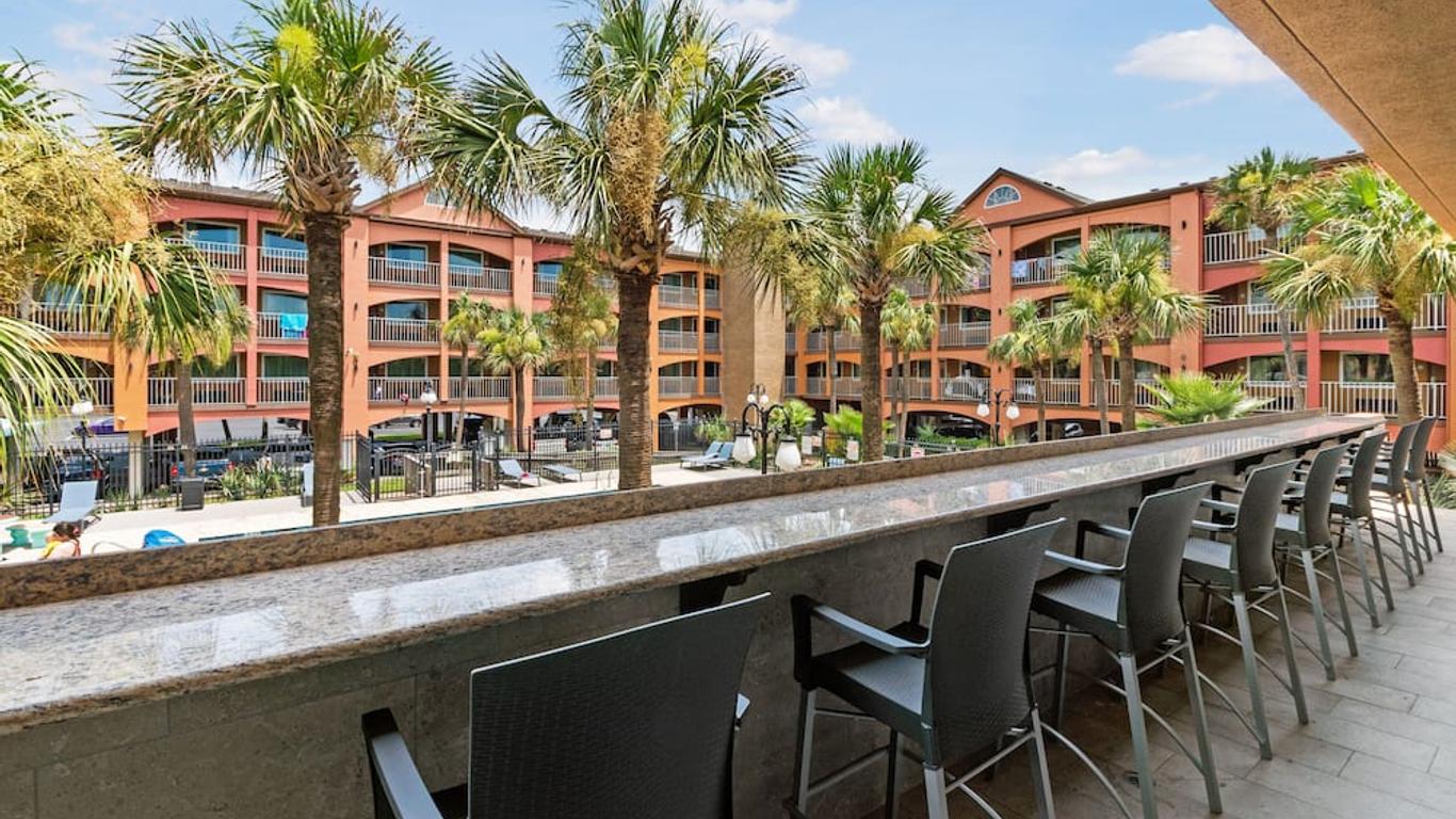 Beachfront Palms Hotel Galveston