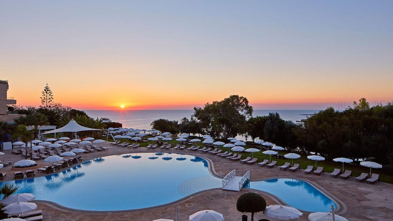 Grecian Park
