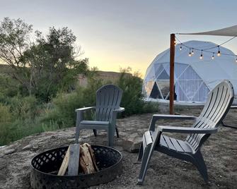Capitol Reef Dome | Oak - Caineville - Patio