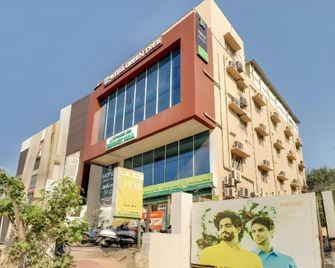 Collection O Dabagardens Near Rk Beach - Visakhapatnam - Gebäude