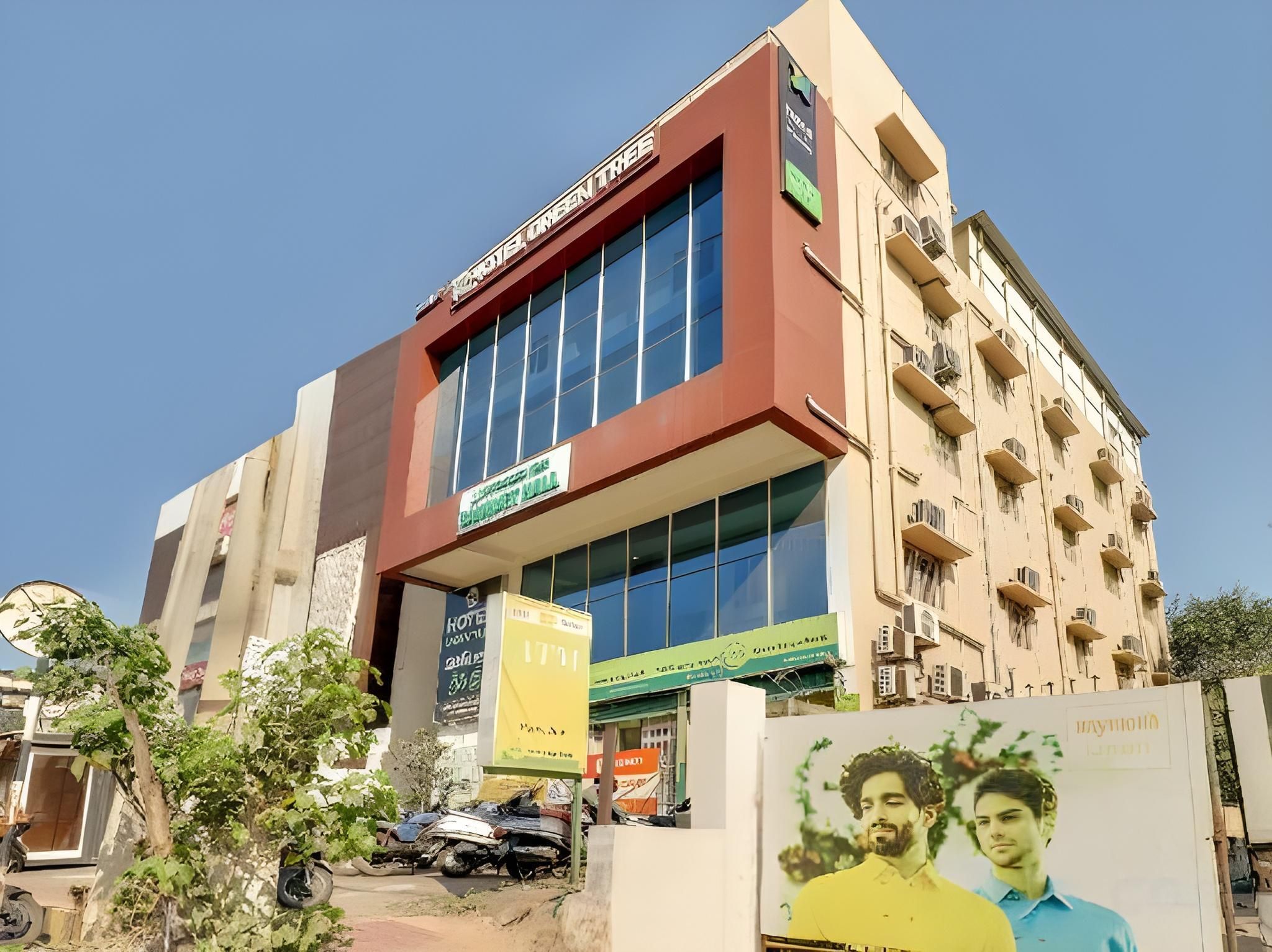 Collection O Dabagardens Near Rk Beach - ויסאקאפאטנם - בניין