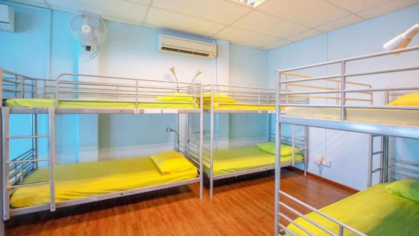 فينتيدج إن آت كلارك كواي - هوستل