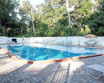 Fabulous first floor apartment! - Fernandina Beach - Piscina