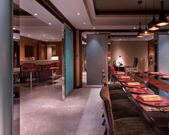 Sheraton Grand Bangalore Hotel at Brigade Gateway - Thành phố Bangalore - Nhà hàng