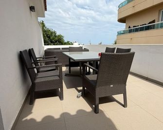 Hotel Avenida 31 - San Pedro de Alcántara - Balcone