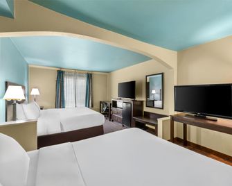 Red Lion Inn & Suites Blue Springs - Blue Springs - Schlafzimmer
