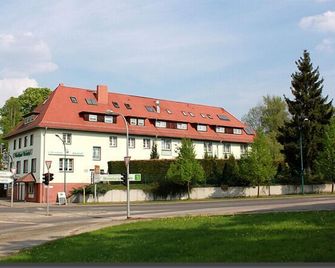 嘎斯豪斯格倫霍夫酒店 - 奧得河畔法蘭克福 - 建築