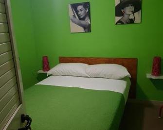 Bed and breackfast Nonna Lucia - Termoli - Bedroom