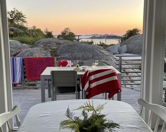Wonderful house in Strömstad! - Strömstad - Balkón