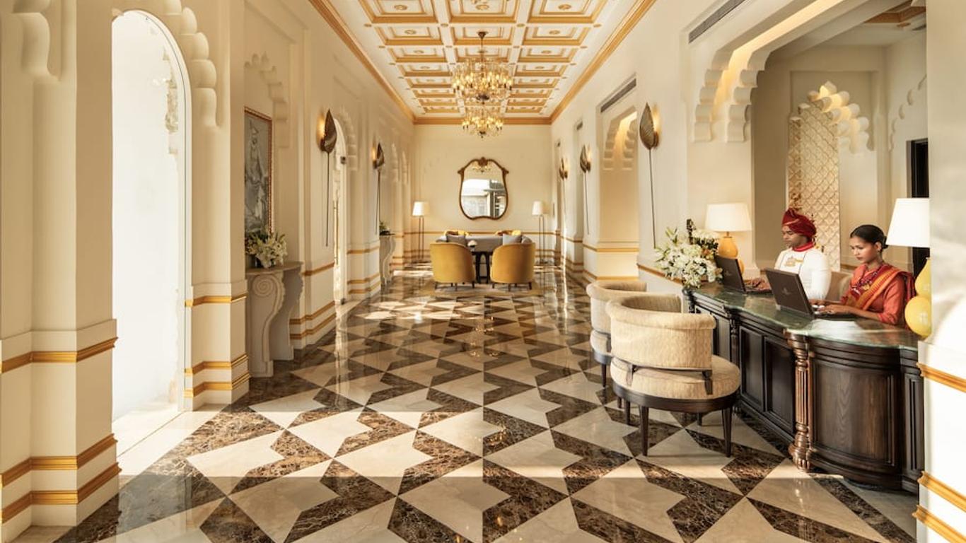 تاج أوشا كيران بالاس، جواليور