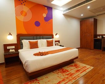 Ira By Orchid Noida - Noida - Schlafzimmer