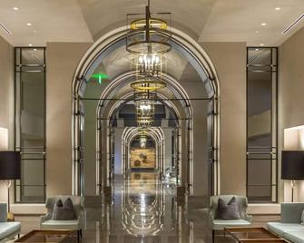 Omni Louisville Hotel - Louisville