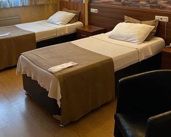 Karayel Hotel - Trabzon - Bedroom