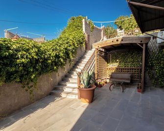 Hillside Guest House - Yerevan