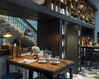 ذا تشرشل هوتل - يورك - غرفة طعام