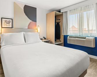 Spark by Hilton Eden Prairie - Eden Prairie - Спальня