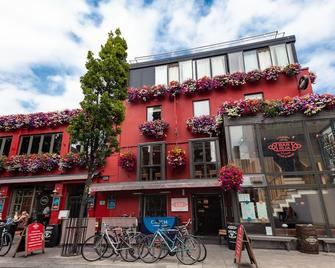 Clarendon Suites - Dublin - Building