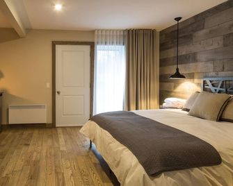 Hotel 'Le Suisse' - Saint-Donat-de-Montcalm