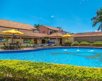 Hotel Campestre La Potra - Villavicencio - Pool
