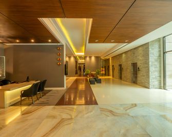 O Hotel Pune - פון - לובי