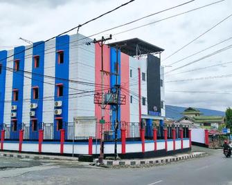 Karaton Luwuk - Luwuk - Bina