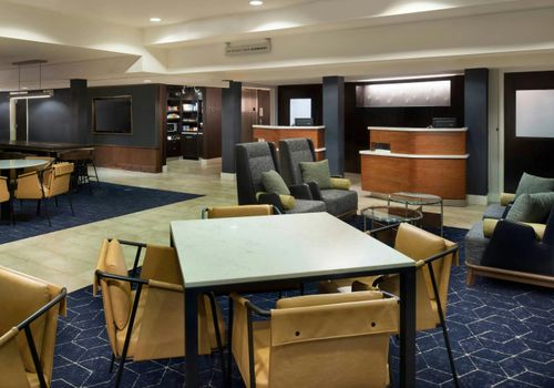 Courtyard by Marriott Winston-Salem University ₹ Winston