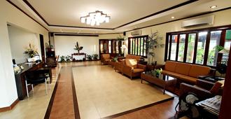 Hotel Tropika - Davao - Hall d’entrée