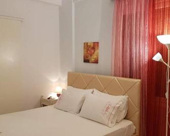 Xenios Zeus Rooms - Koroni - Habitación