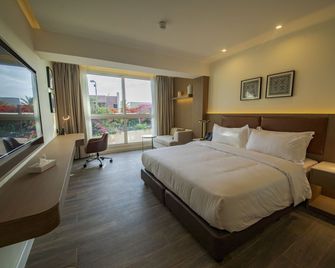 Luxotel Aqaba Beach Resort & Spa Only 15 years plus - Aqaba - Bedroom
