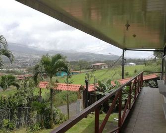 Hotel Brisas Del Volcán Platanar - Quesada - Balcony