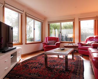 Cod Rock Point - Bicheno - Obývací pokoj