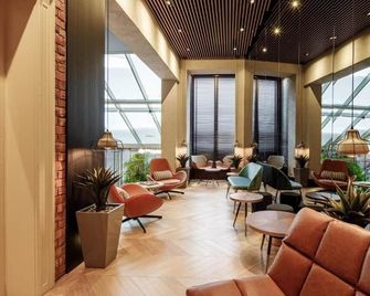 Schuster Boarding House - Braşov - Lounge